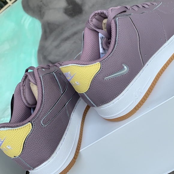 NIKE ID CUSTOM AIR FORCE 1 MENS - Picture 14 of 16